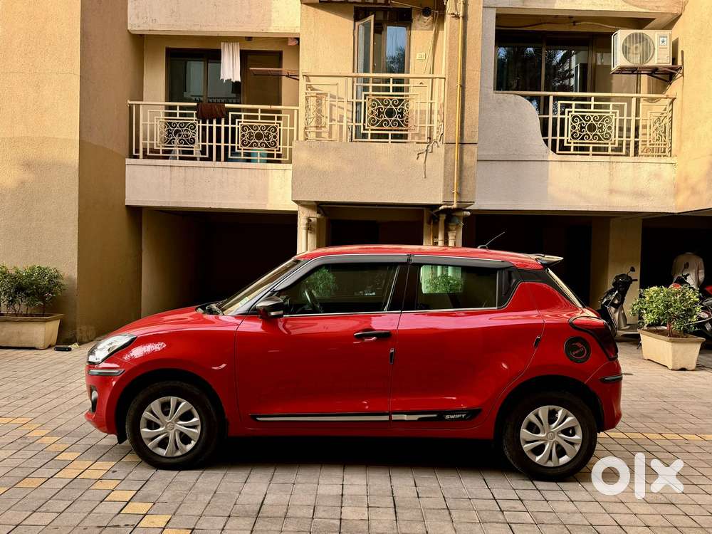 Maruti Suzuki Swift 1.2 Vxi (o), 2023, Petrol