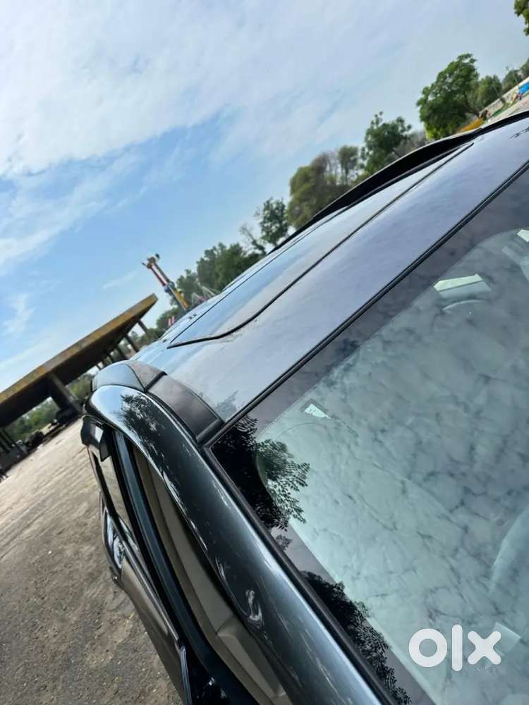 Mahindra Xuv500 2016 Diesel 88000 Km Driven