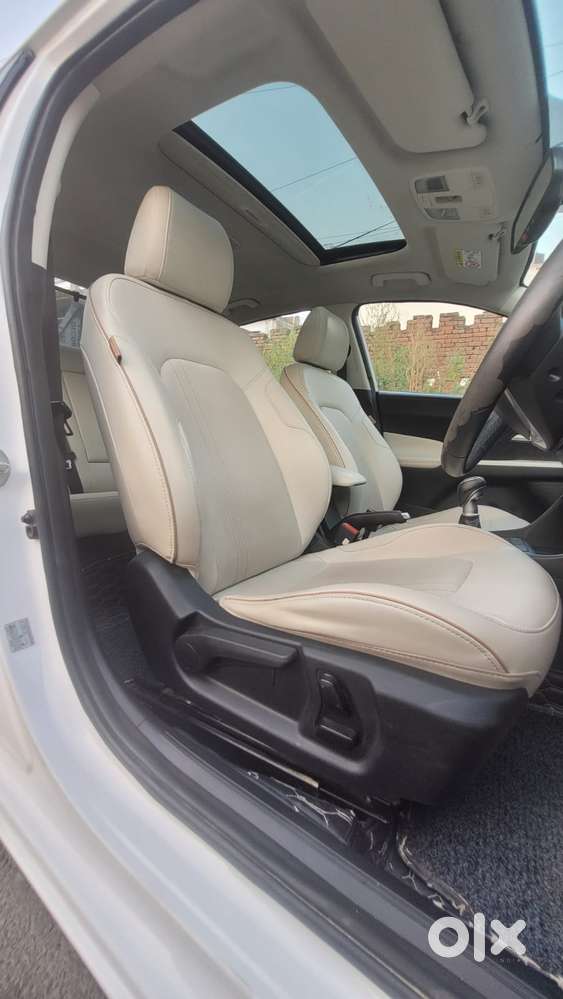 Hyundai Verna 1.5 Sx (o) Vtvt Ivt, 2023, Petrol