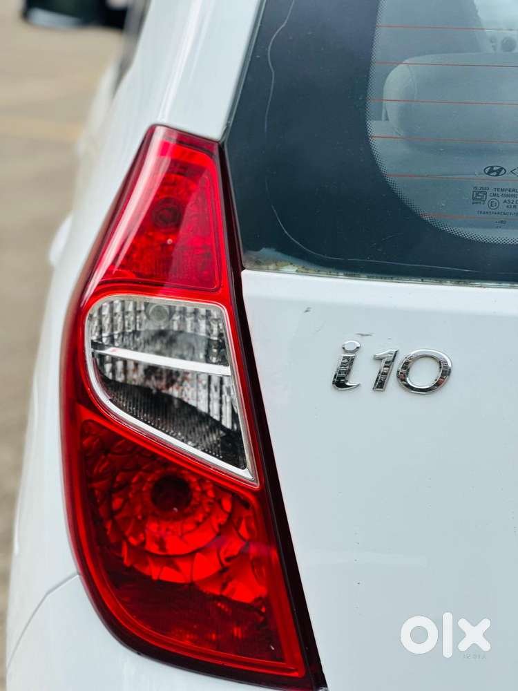 Hyundai I10 Sportz, 2013, Petrol