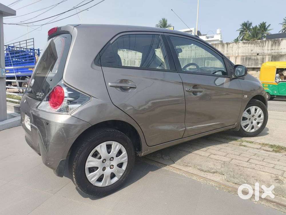 Honda Brio 2013-2016 V Mt, 2013, Petrol