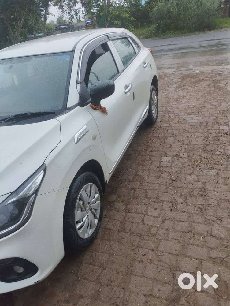 Zeniune Car Single Hand Two Key Available