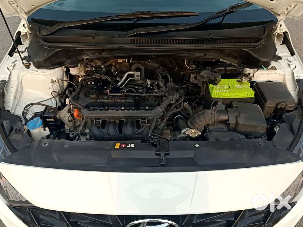 Hyundai I20 Asta (o) 1.2 Ivt, 2023, Petrol