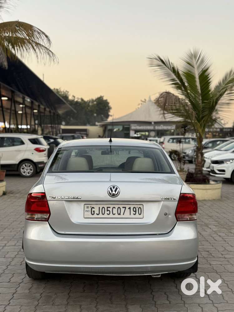 Volkswagen Vento 1.2 Tsi Highline Plus At, 2011, Petrol