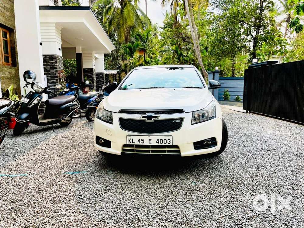 Chevrolet Cruze 2010 Diesel 75000 Km Driven