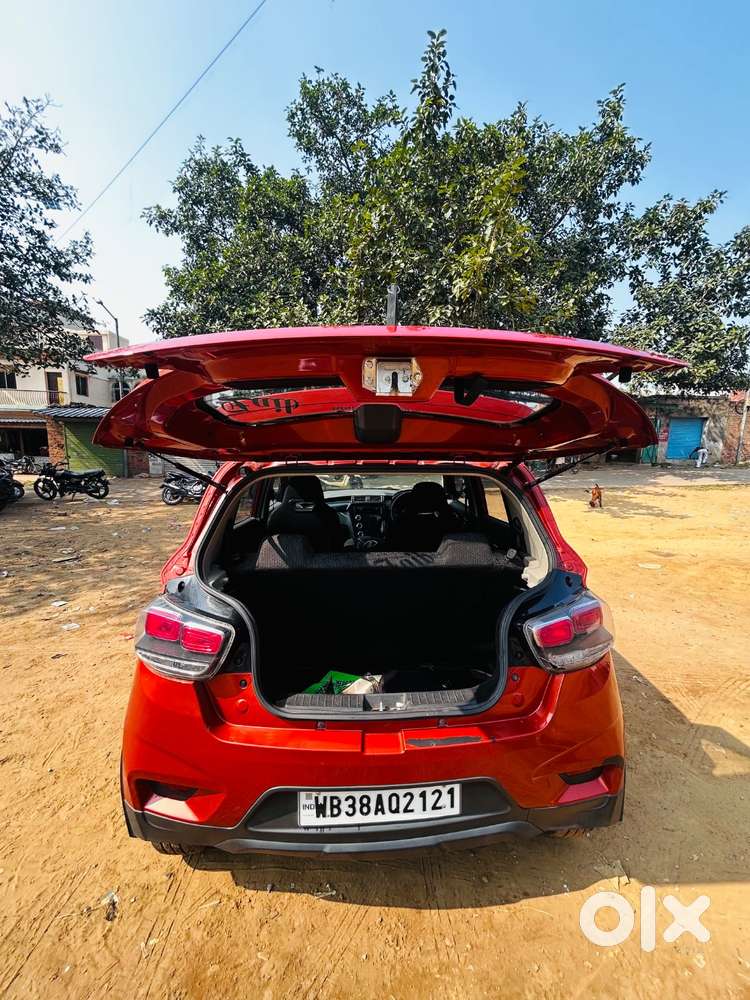 2018 Mahindra Kuv100 Nxt K4+ Petrol | Only 19,818 Km Driven