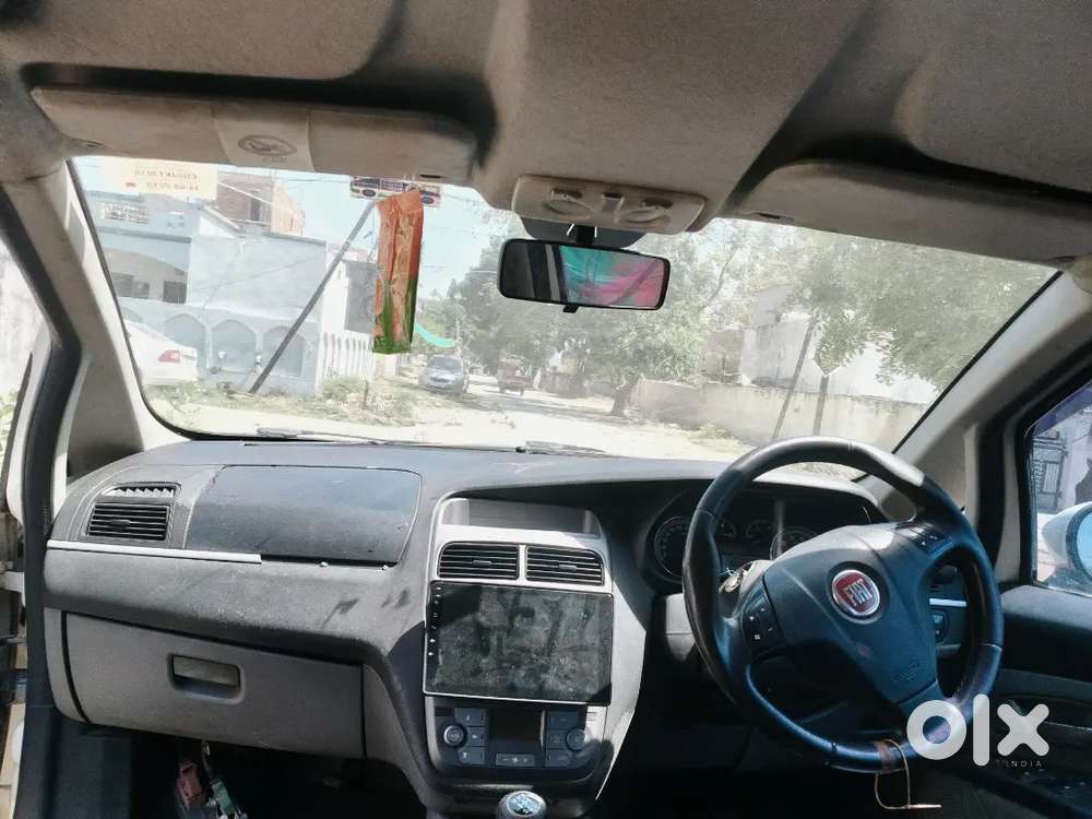 Fiat Grande Punto 2013 Diesel 75000 Km Driven