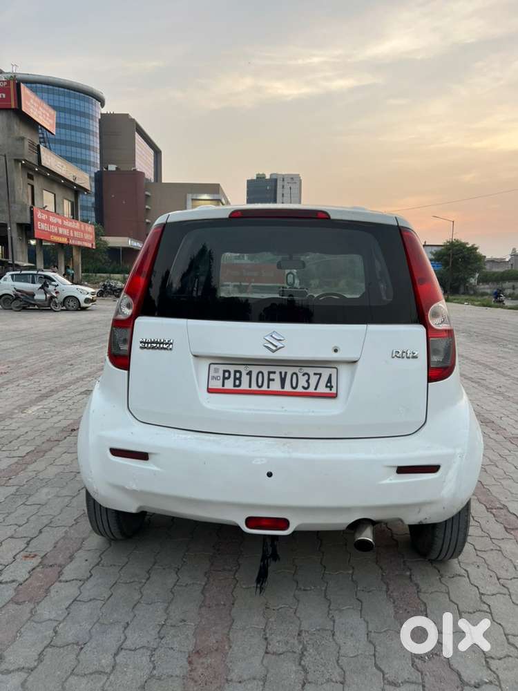 Maruti Suzuki Ritz 2011 Diesel 112858 Km Driven