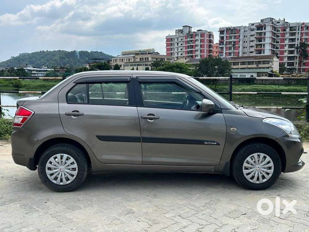 Maruti Suzuki Swift Dzire 1.2 Lxi (o), 2016, Petrol