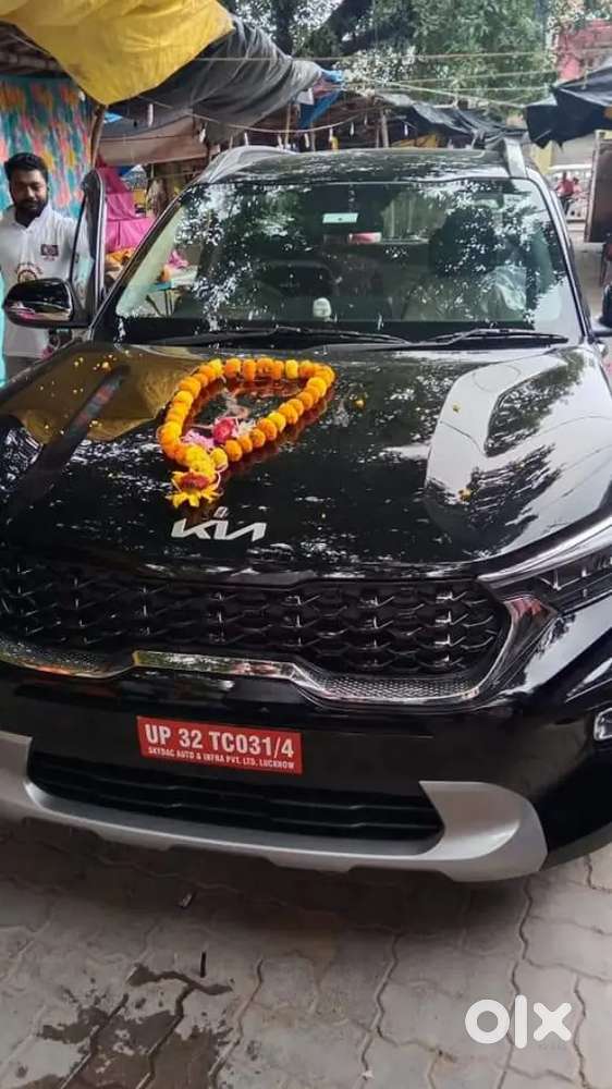 Black Kia Sonet 2022 Diesel 66000 Km Driven Only