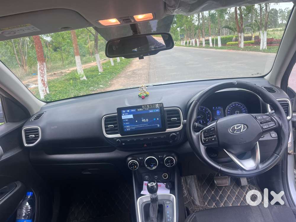 Hyundai Venue Sx+ At, 2019, Petrol