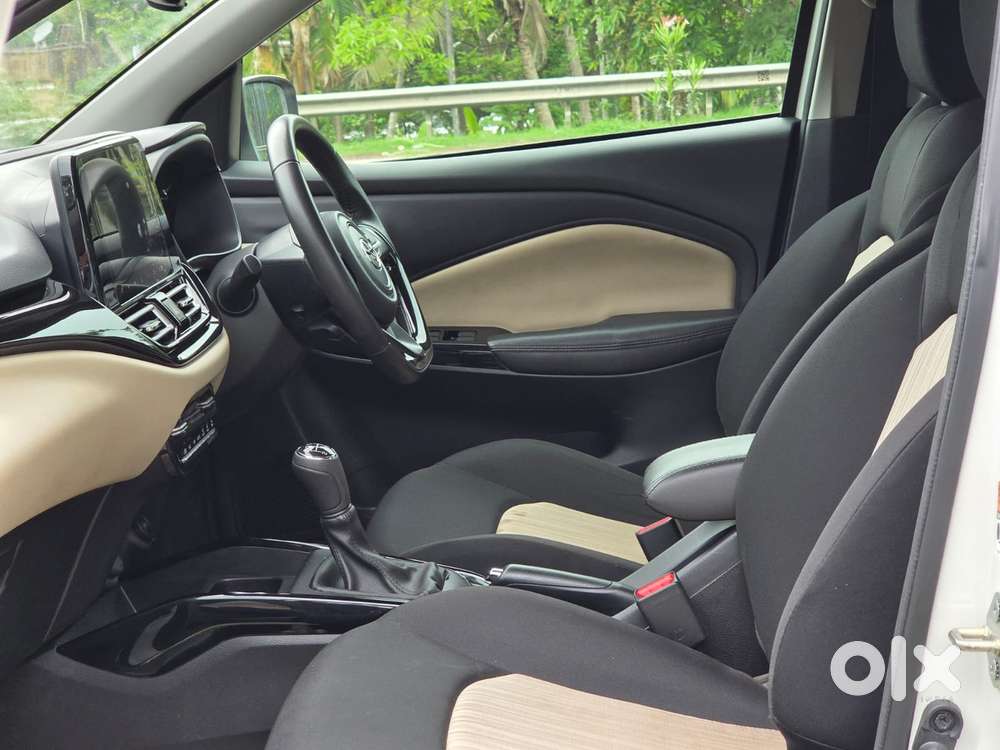 Toyota Glanza 1.2 V, 2025, Petrol