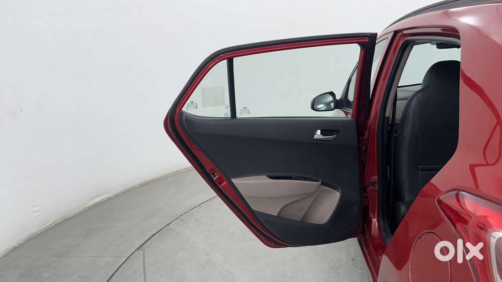 Hyundai Grand I10 1.2 Kappa Sportz Option At, 2017, Petrol