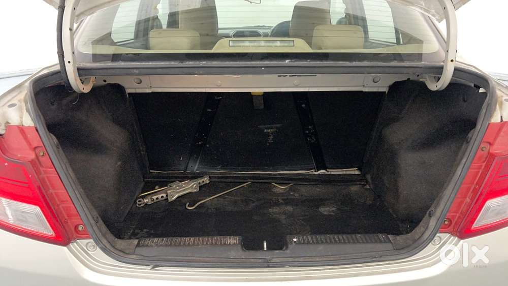 Maruti Suzuki Dzire 1.2 Zxi, 2019, Petrol