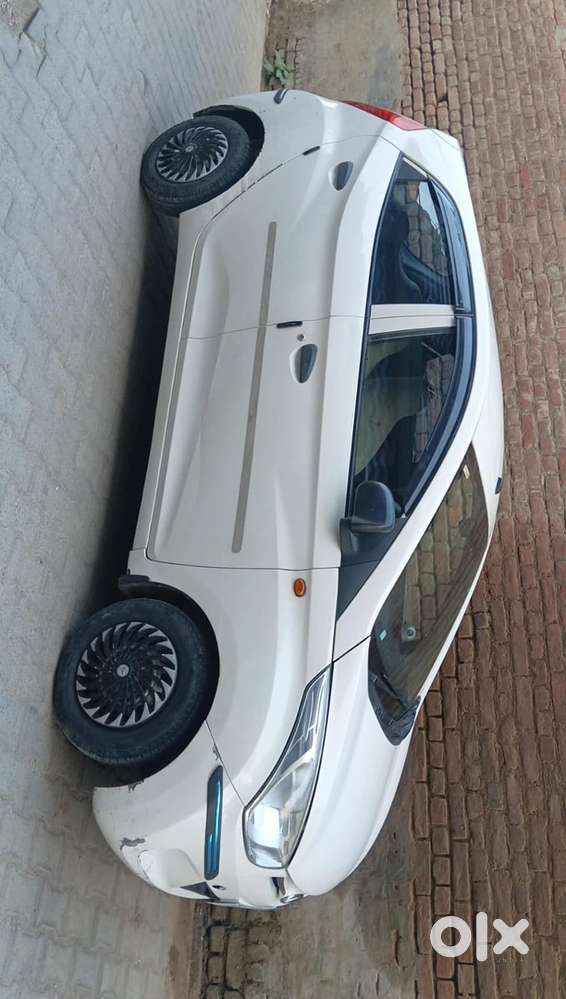 Hyundai Eon Petrol 2013