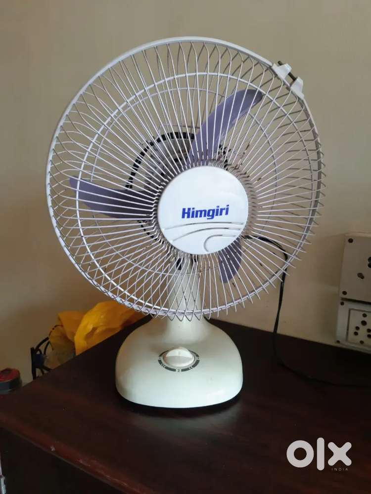 Fans and vaccume cleaner