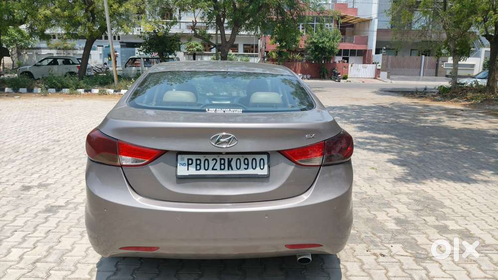 Hyundai Elantra 1.6 Sx Option At, 2013, Diesel