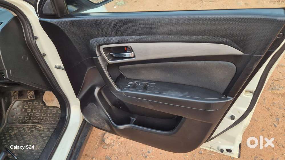 Maruti Suzuki Vitara Brezza Zdi Mt, 2019, Diesel