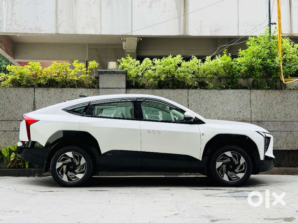 Mahindra Xev 9e Three B79 Kwh, 2025, Electric