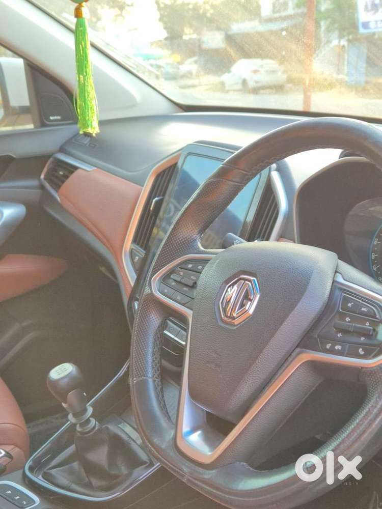 Mg Hector Plus 2021 Diesel Well Maintained