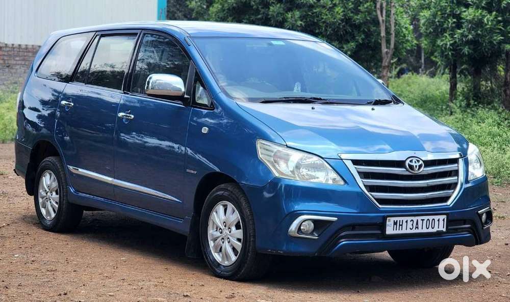Toyota Innova 2.5 V Diesel 8-seater, 2010, Diesel