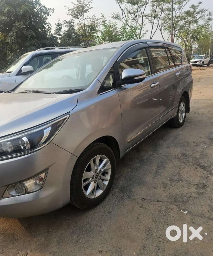 Toyota Innova Crysta 2017