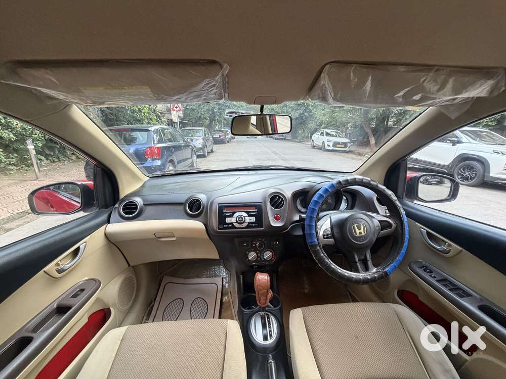 Honda Brio V Automatic, 2013, Petrol