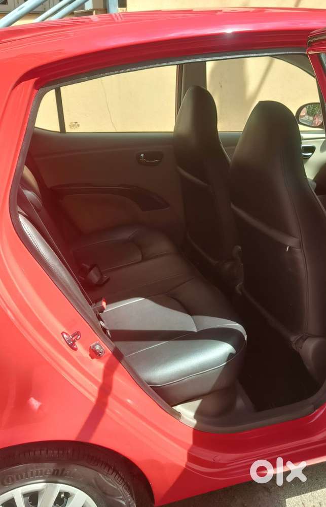 Hyundai I10 Sportz At, 2013, Petrol