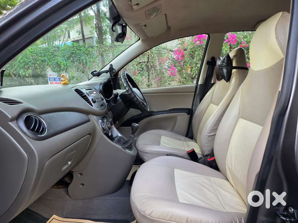 Hyundai I10 Sportz, 2013, Petrol