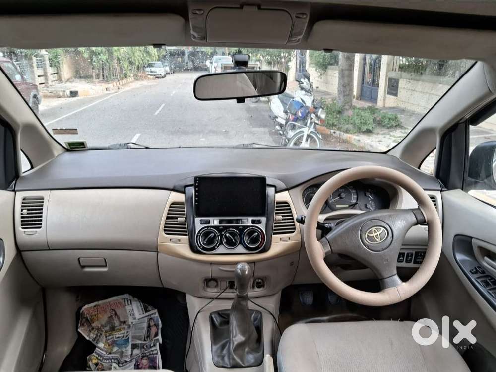 Toyota Innova 2.5 G (diesel) 7 Seater, 2011, Diesel