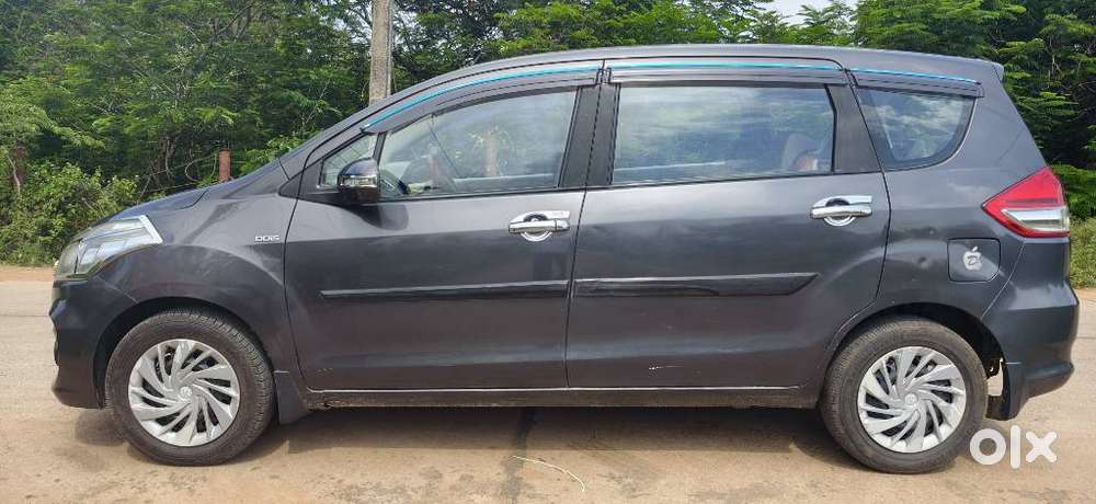 Maruti Suzuki Ertiga Vdi Shvs, 2017, Diesel