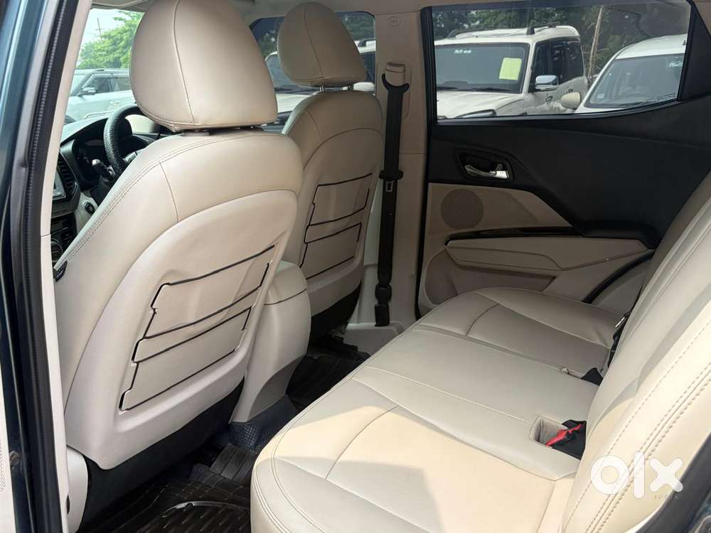 Mahindra Xuv300 W8 Diesel, 2019, Diesel
