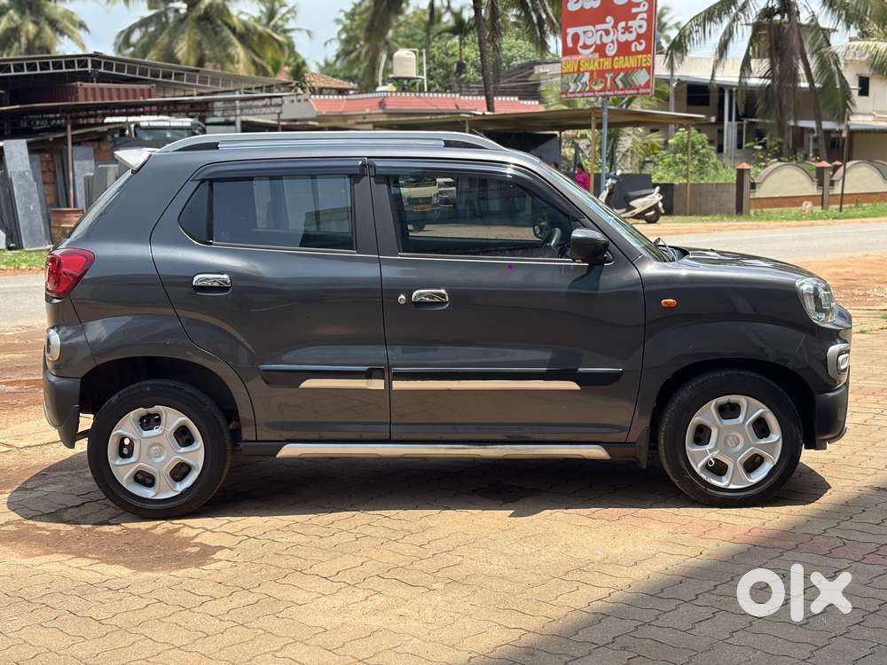 Maruti Suzuki S-presso Vxi Plus At, 2022, Petrol