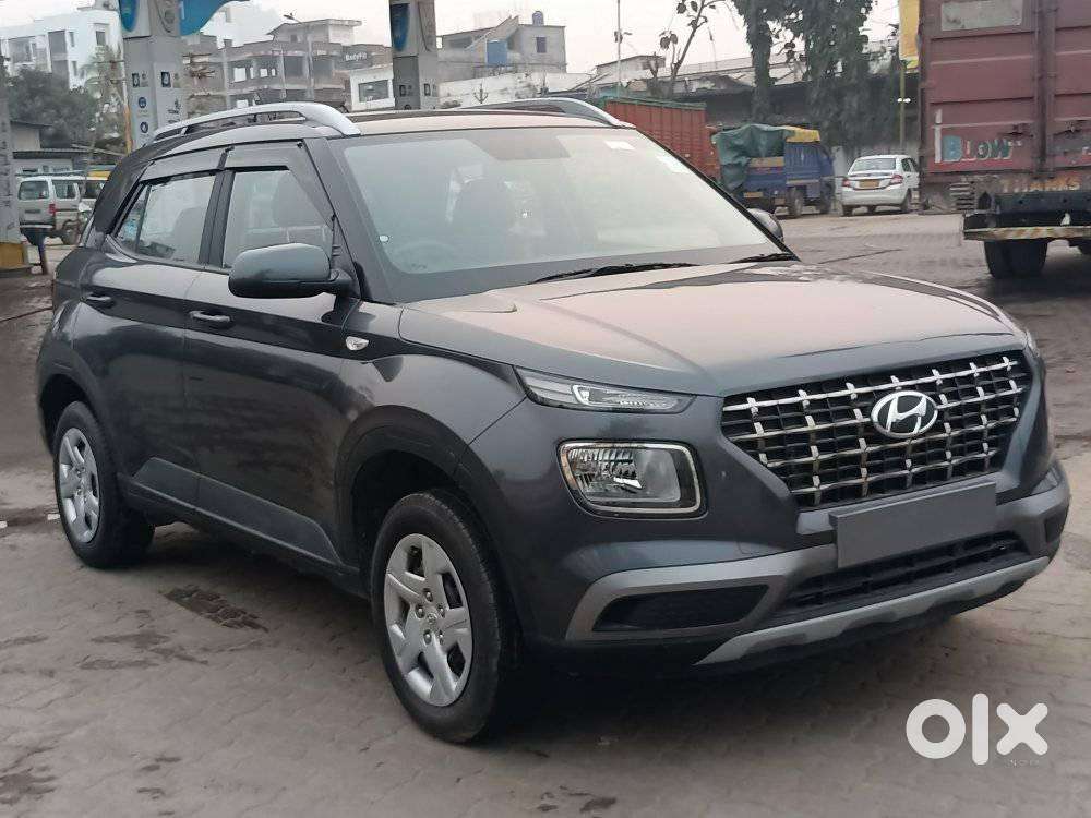 Hyundai Venue S Plus Mt 1.2 Kappa, 2022, Petrol