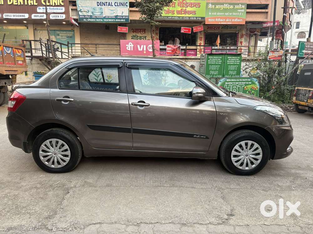 Maruti Suzuki Swift Dzire 1.2 Vxi Bsiv, 2016, Petrol