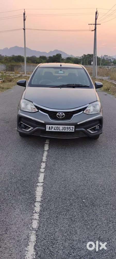 Toyota Etios 2016 Diesel Well Maintained