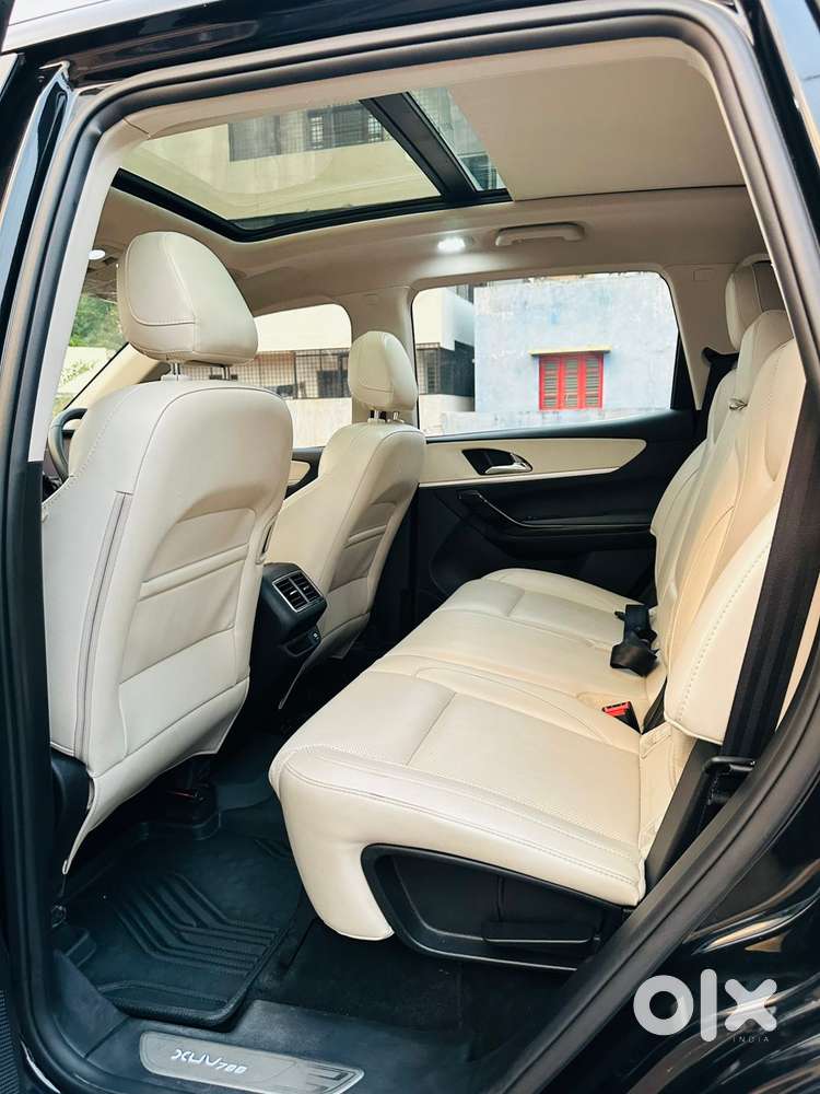 Mahindra Xuv700 2.2 Ax 7 Diesel Mt Luxury Pack Str, 2024, Diesel