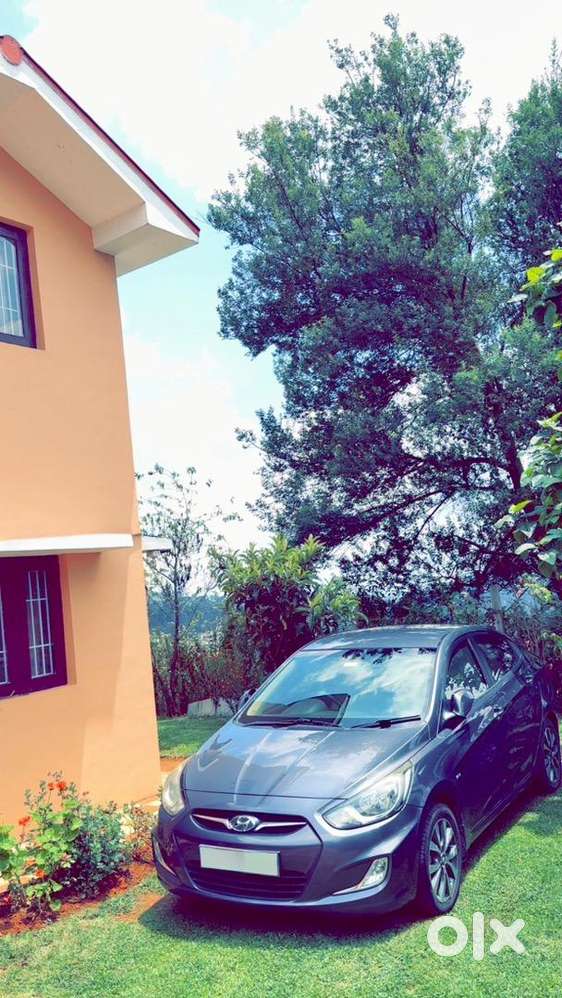 Hyundai Fluidic Verna 2013 Sx O Petrol 74500km Driven