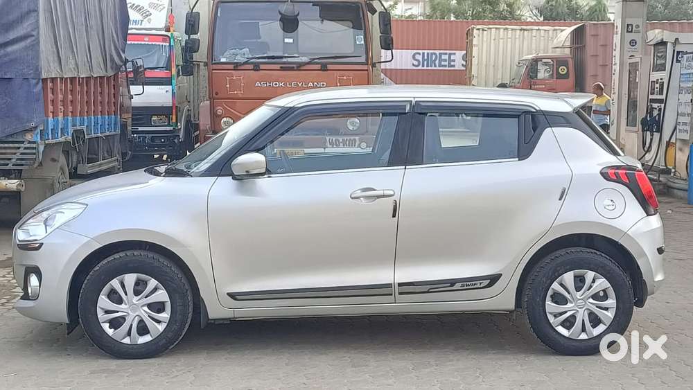 Maruti Suzuki Swift Vxi Optional, 2023, Petrol
