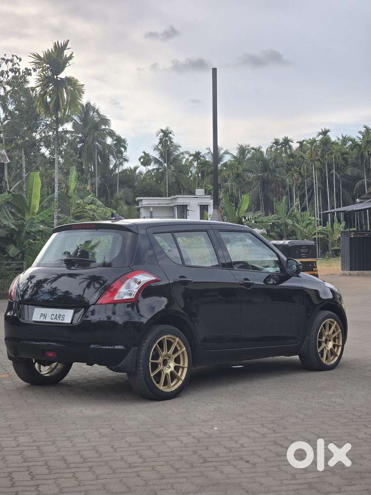 Maruti Suzuki Swift Ddis Zdi, 2013, Diesel