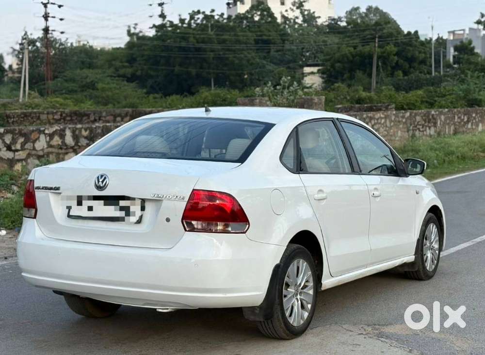 Volkswagen Vento 2010-2013 Diesel Highline, 2015, Diesel