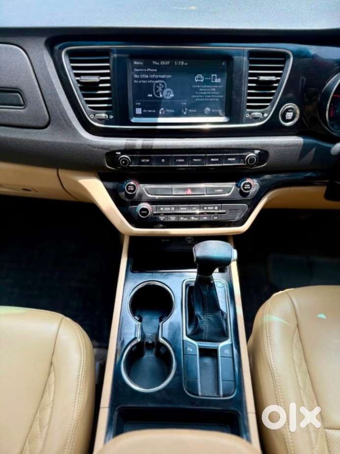 Kia Carnival Prestige, 2020, Diesel