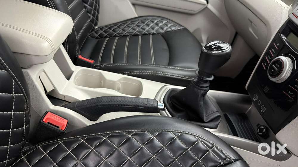 Mahindra Xuv300 W8 Option, 2023, Petrol
