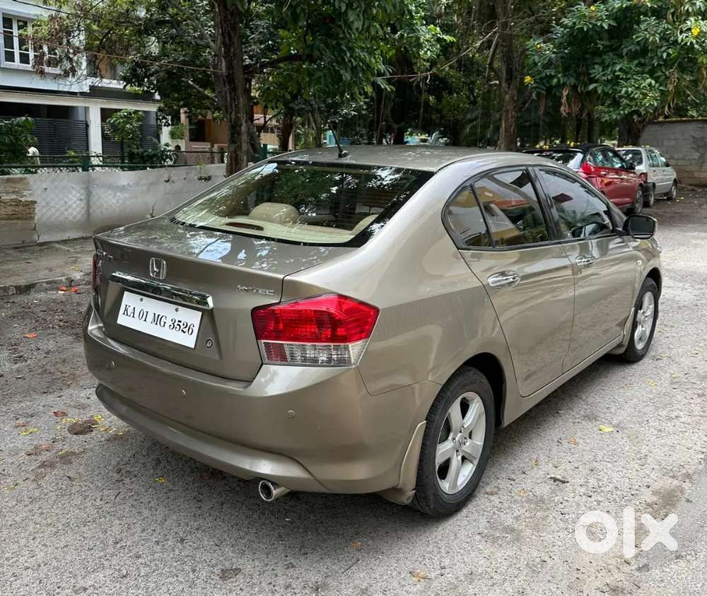 Honda City V Mt 2011
