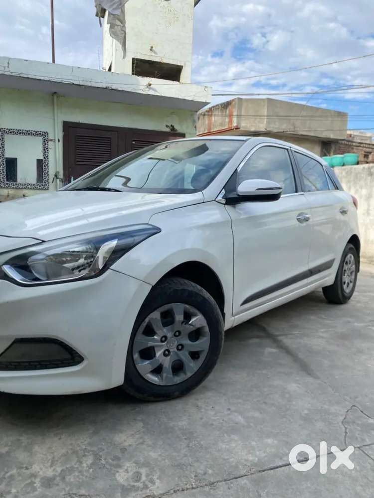 Hyundai I20 2015 . Brand New. Grab It Now .