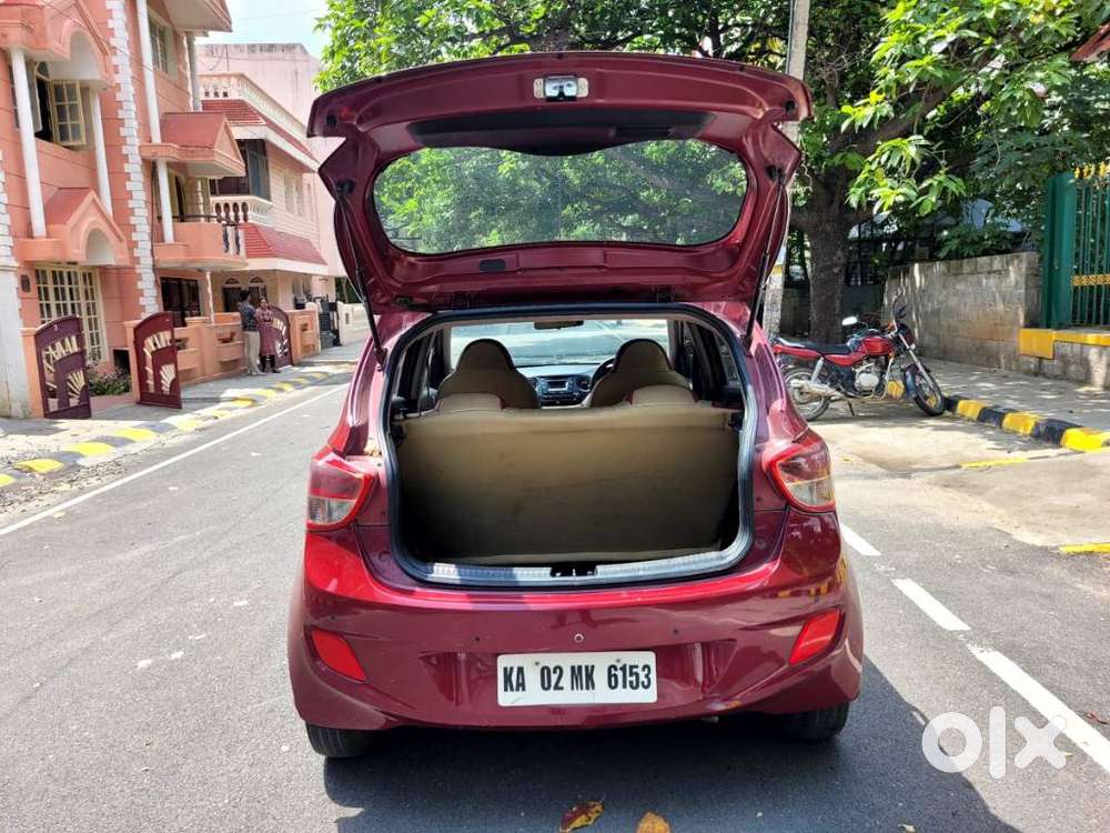 Hyundai Grand I10 Sportz, 2015, Petrol