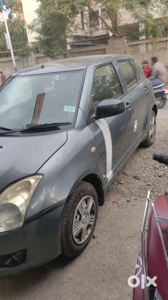 Maruti Suzuki Swift 2009 Petrol 45000 Km Driven
