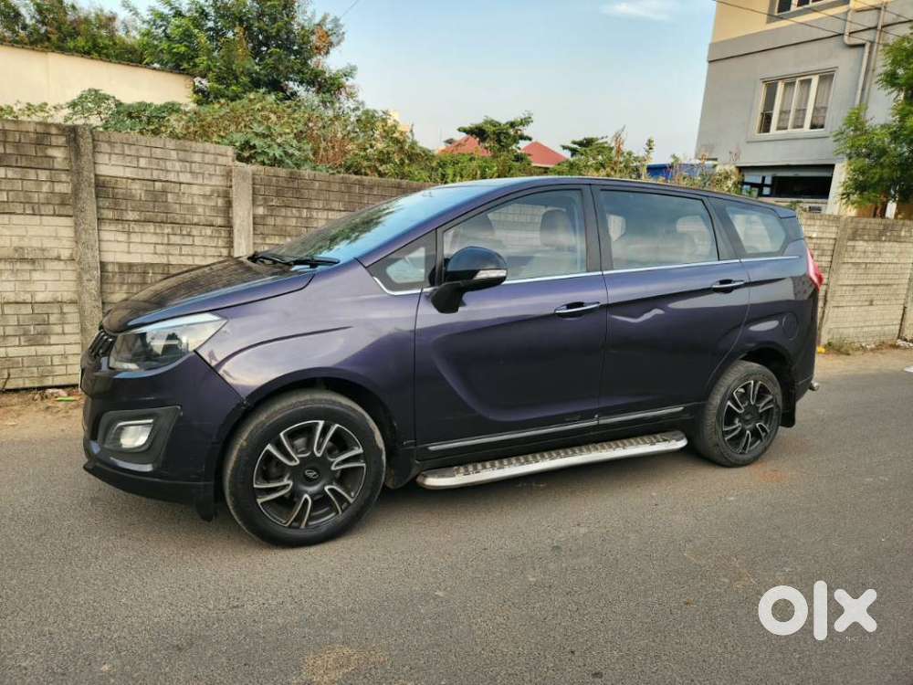 Mahindra Marazzo M8, 2019, Diesel