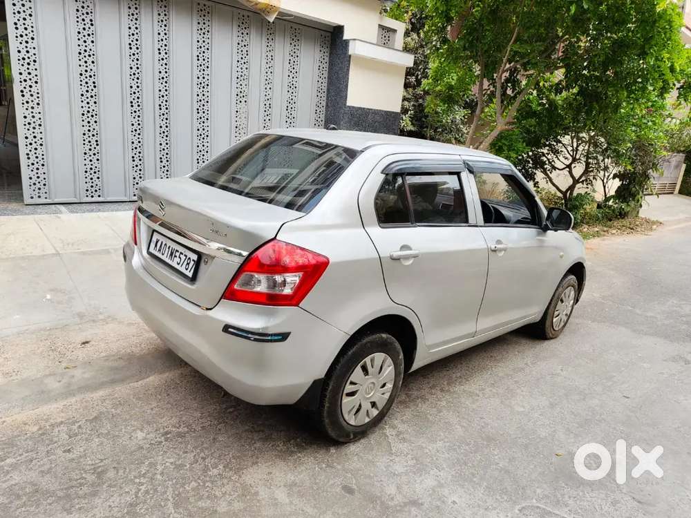 Maruti Suzuki Swift Dzire 2012 Petrol Well Maintained