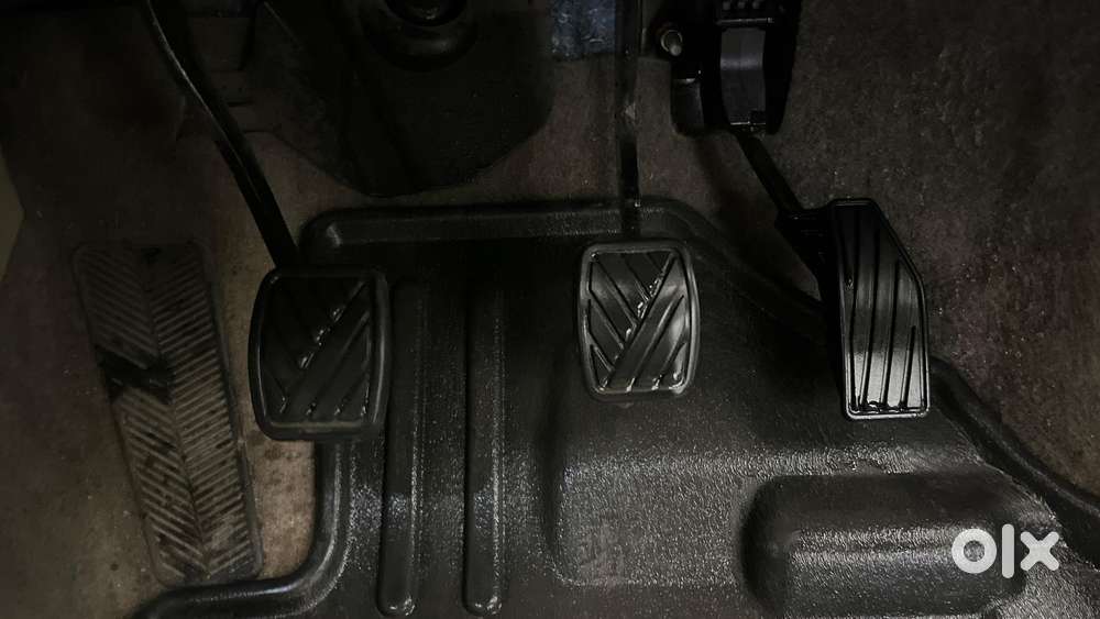 Maruti Suzuki Ertiga Zxi Plus Shvs, 2022, Petrol